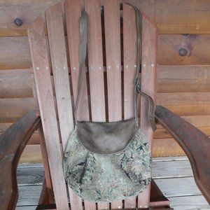 Tapestry Shoulder bag with leather flap